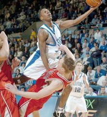 周末全锦赛焦点战！罗马迎战丹佛掘金，血战或上演